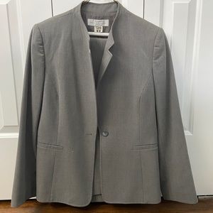 TAHARI Grey Suit